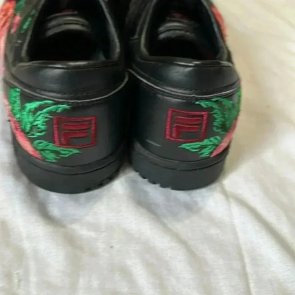 Fila Original Fitness Roses Athletic Shoe Pink Black womens size 8 1/2 - Picture 4 of 6